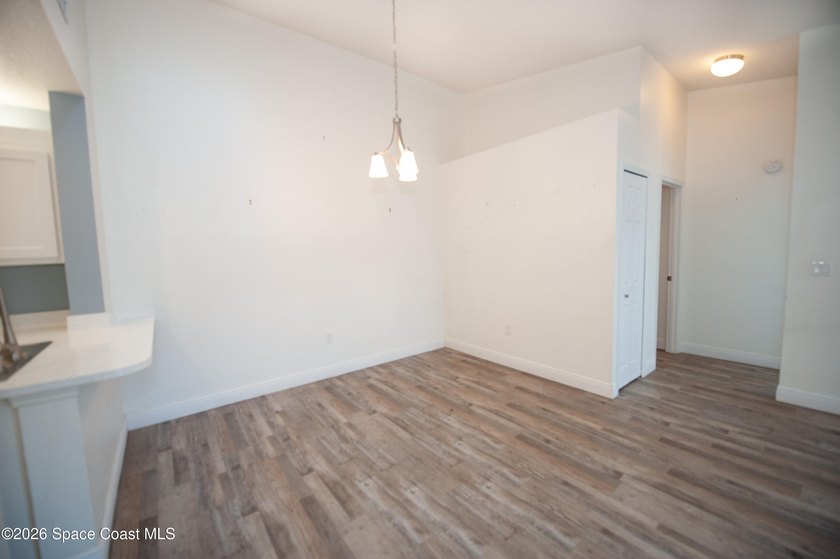 NEW AC!!! NEW PLUMBING!! FRESHLY PAINTED!!!! ASSOCIATION FEES - photo 7