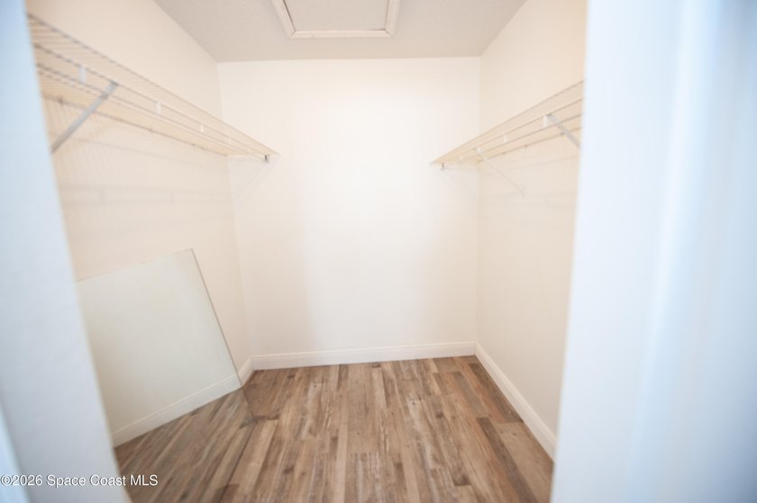 NEW AC!!! NEW PLUMBING!! FRESHLY PAINTED!!!! ASSOCIATION FEES - photo 10