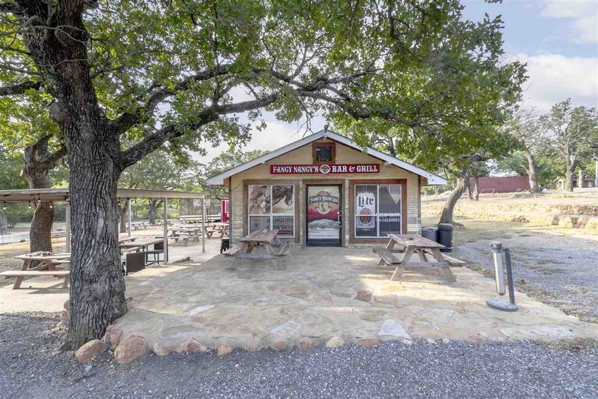 Amazing Medicine Park opportunity! This little piece of Medicine - photo 5