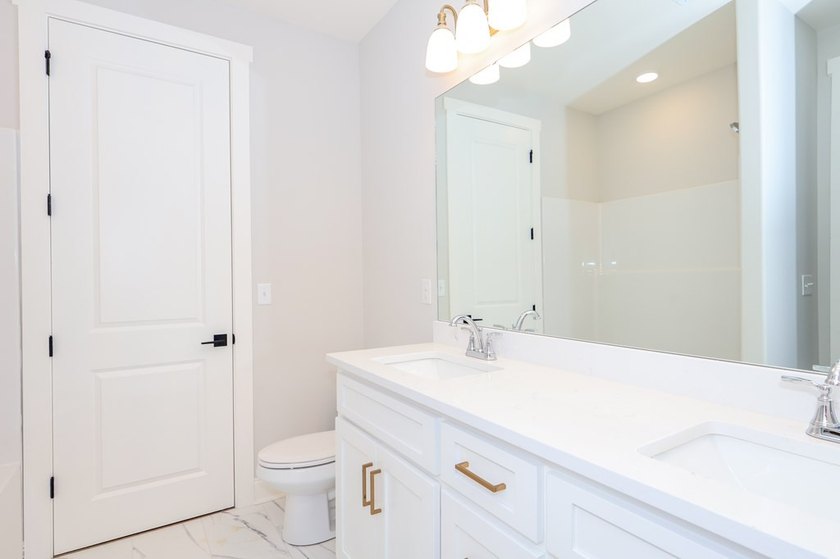 One level Birch Plan! OXFORD school district for an affordable - photo 19