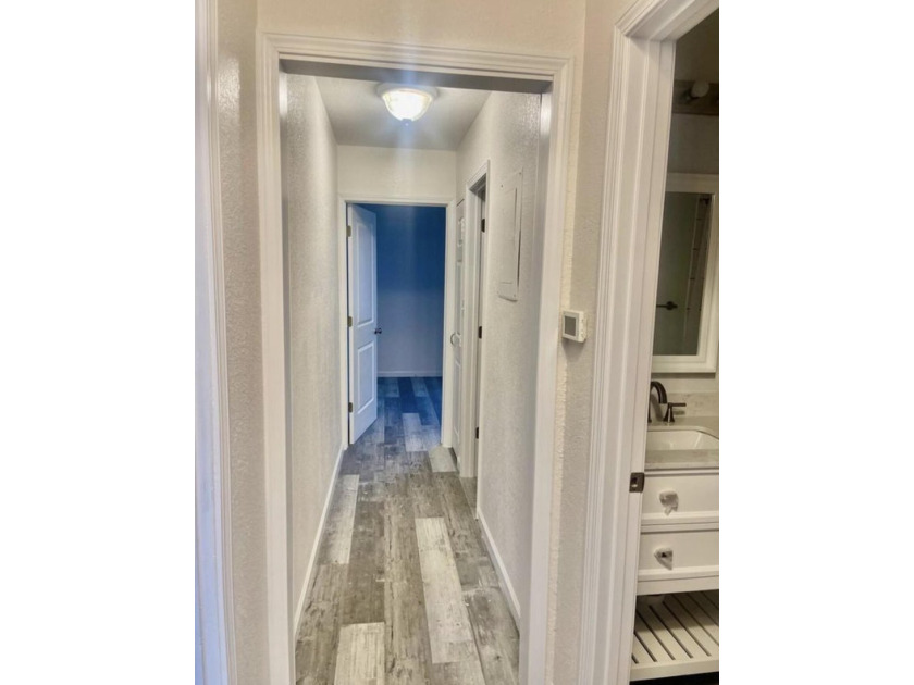 Motivated Seller! Do Not disturb tenants! Zoned Suburban - photo 21