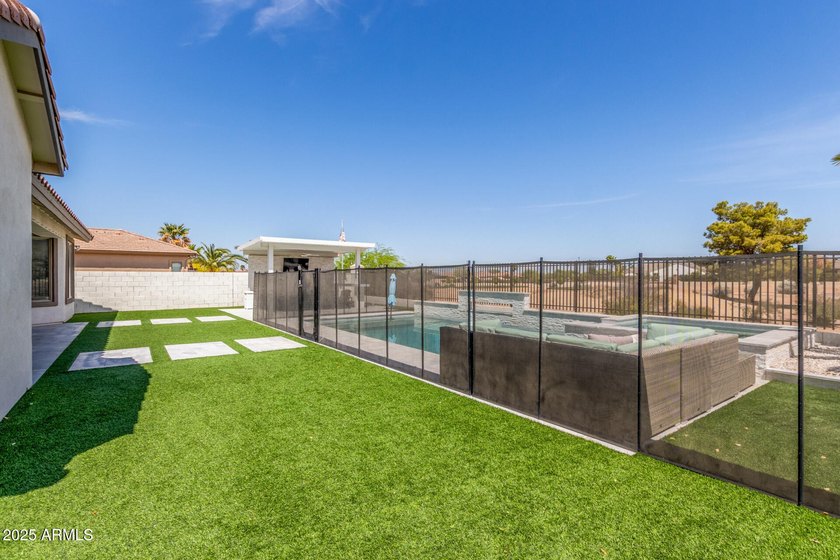 Live where the fairway becomes your backyard! Perfectly - photo 47