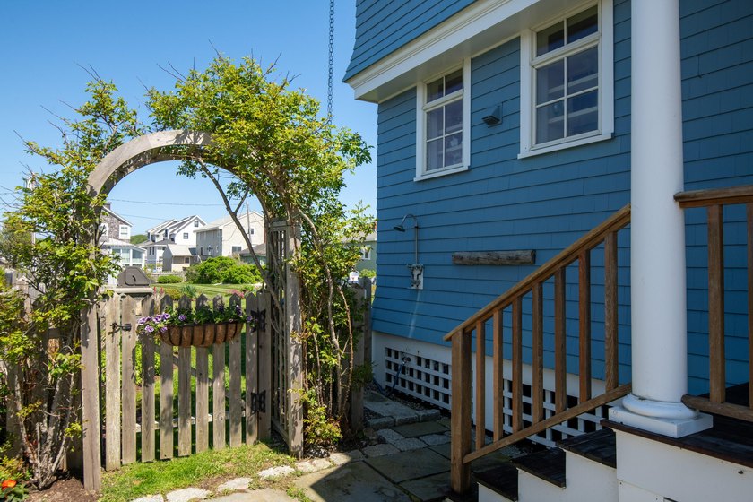 Rare opportunity to own one of Higgins Beach's most iconic - photo 6