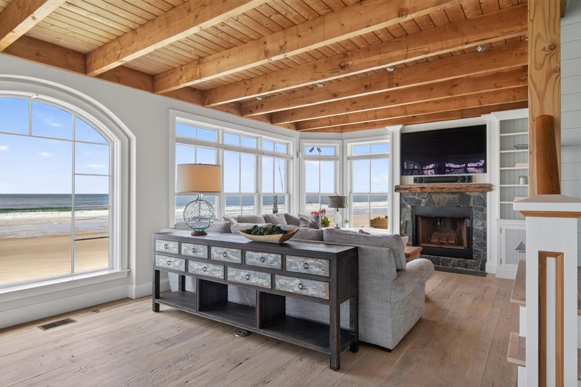 Rare opportunity to own one of Higgins Beach's most iconic - photo 10