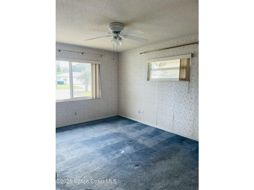 POOL HOME in a very convenient location with fenced backyard! - photo 4