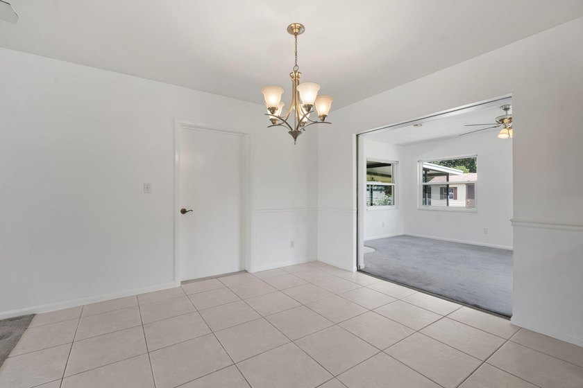 Located in Lakewood Park, this clean and well-kept 3-bedroom - photo 16