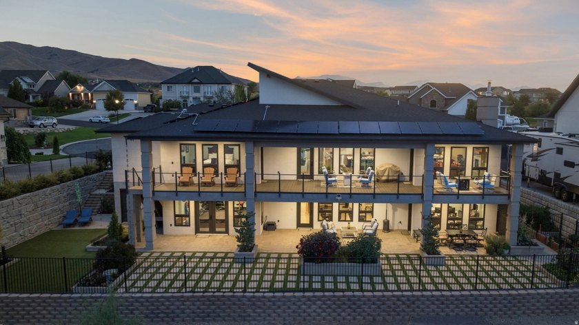Custom-built waterfront luxury resort home, located in a private - photo 52