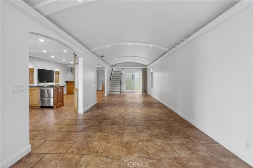 Welcome to this beautifully upgraded Belmont Shore home, where - photo 9