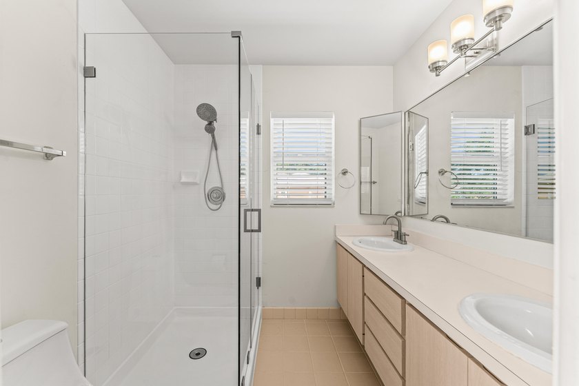 Welcome to a charming quiet townhouse in West Palm Beach - photo 23