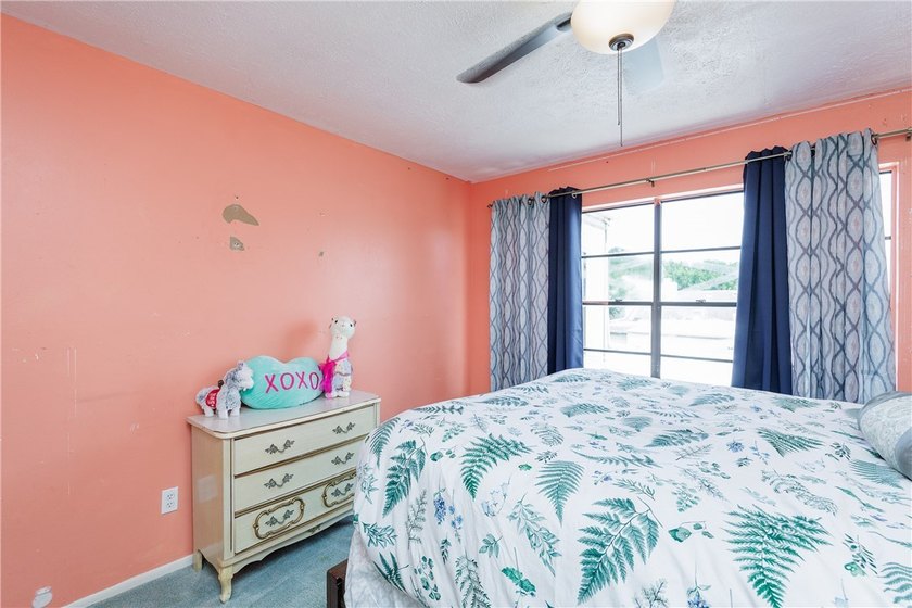 PRICE IMPROVEMENT - MUST SEE!!! Whether you're looking for your - photo 24