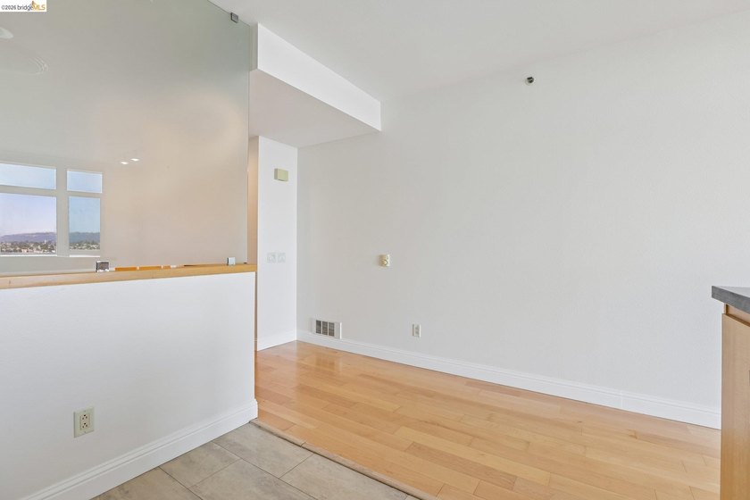 Welcome to 1 Lakeside Drive, Unit 1608, Oakland, CA 94612, a - photo 14