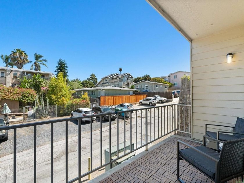 Priced to sell at $369,999! Move-in ready 1BR/1BA at - the ONLY - photo 16
