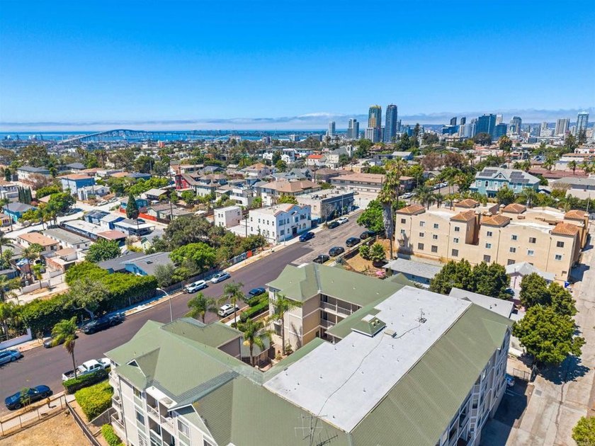 Priced to sell at $369,999! Move-in ready 1BR/1BA at - the ONLY - photo 24