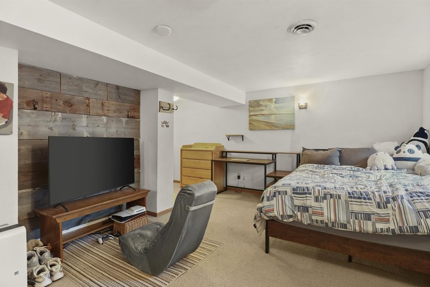Showings begin on July 17, 2026 @NOON Beautifully updated - photo 33