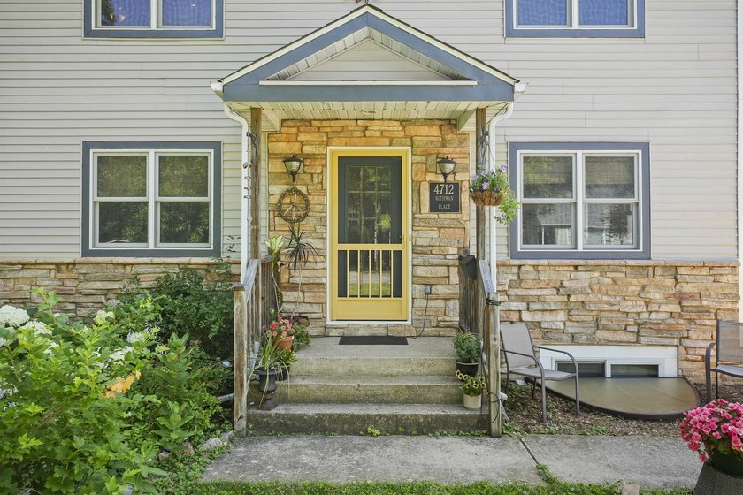 Showings begin on July 17, 2026 @NOON Beautifully updated - photo 37