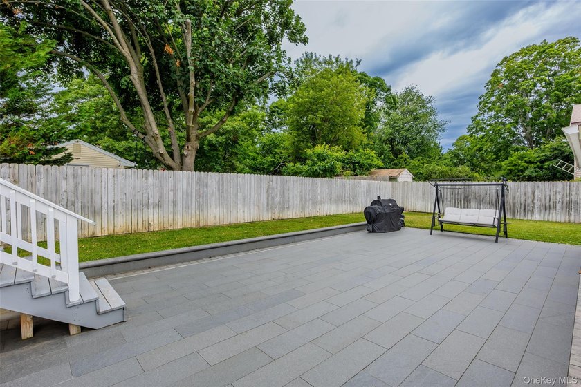 Welcome to 1022 Fire Island Avenue, a beautifully maintained - photo 44