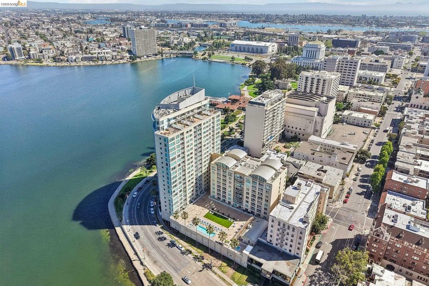 Welcome to 1 Lakeside Drive, Unit 1608, Oakland, CA 94612, a - photo 45