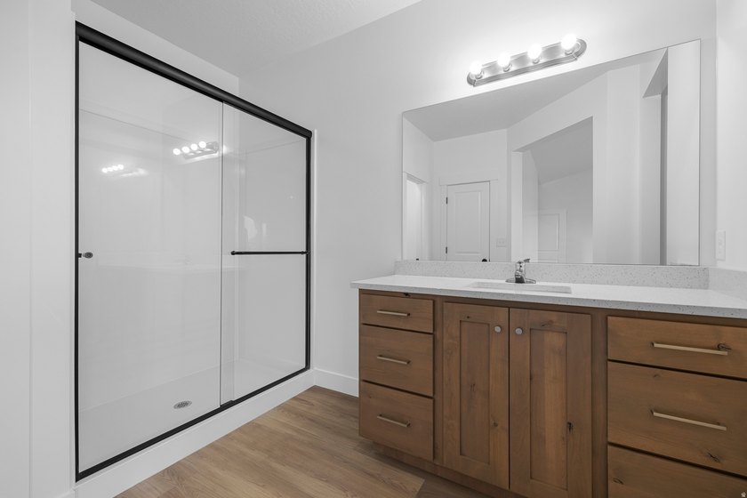 PLAN: Columbia(2)4600,Conway(3)PKG$75k. E 370 N SpFork. PHOTO: - photo 8