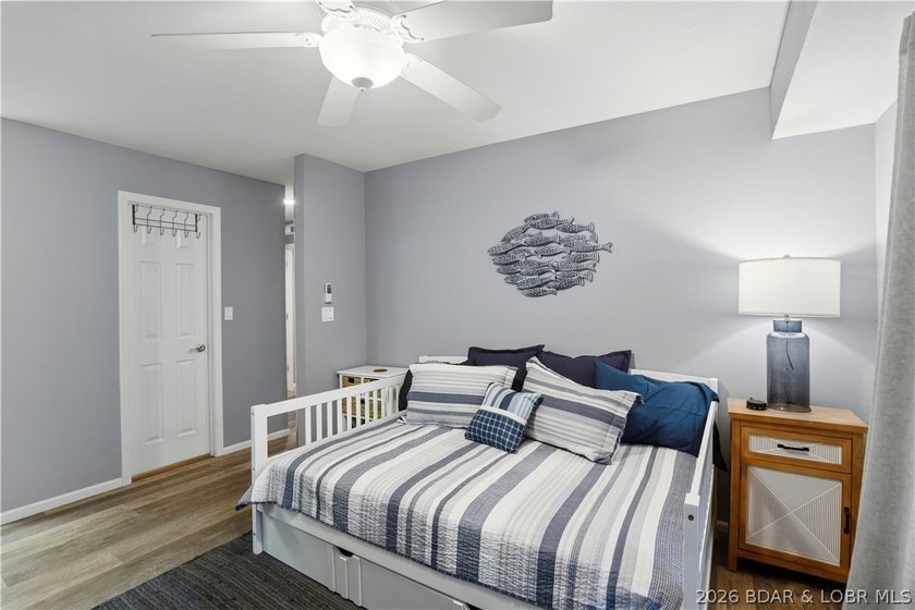 166 Falls Point Dr 1B - photo 40