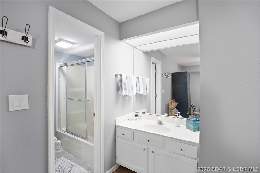 166 Falls Point Dr 1B - photo 43