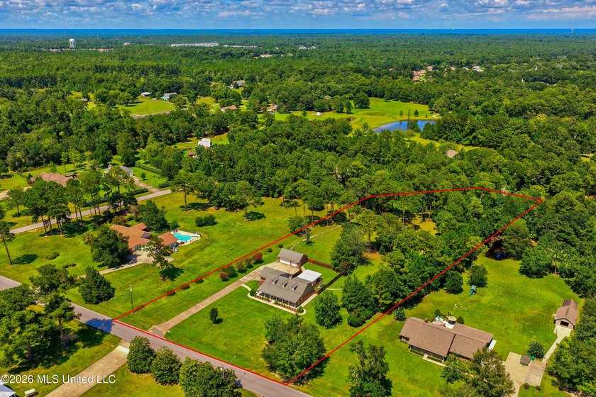 Welcome to 13000 Quail Ridge Road, a spacious property situated - photo 46