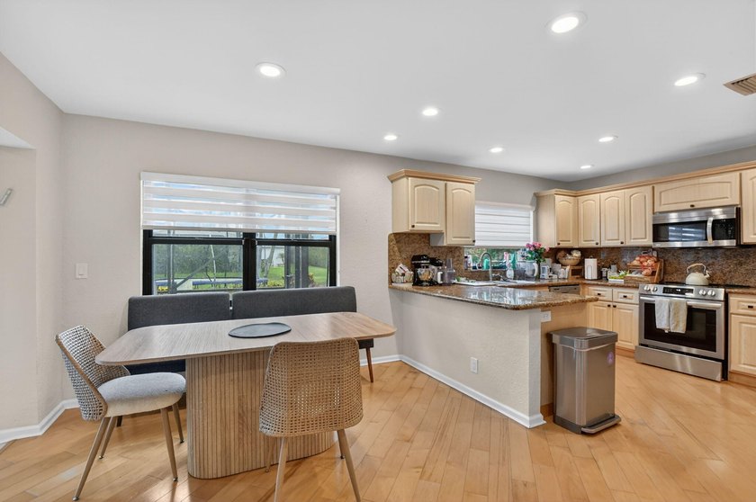 Welcome to this single-story residence in Boca Greens 5, Boca - photo 11