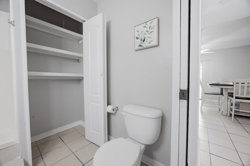 Townhouse price to sell...Located in Shalimar at 145 4th Avenue - photo 19