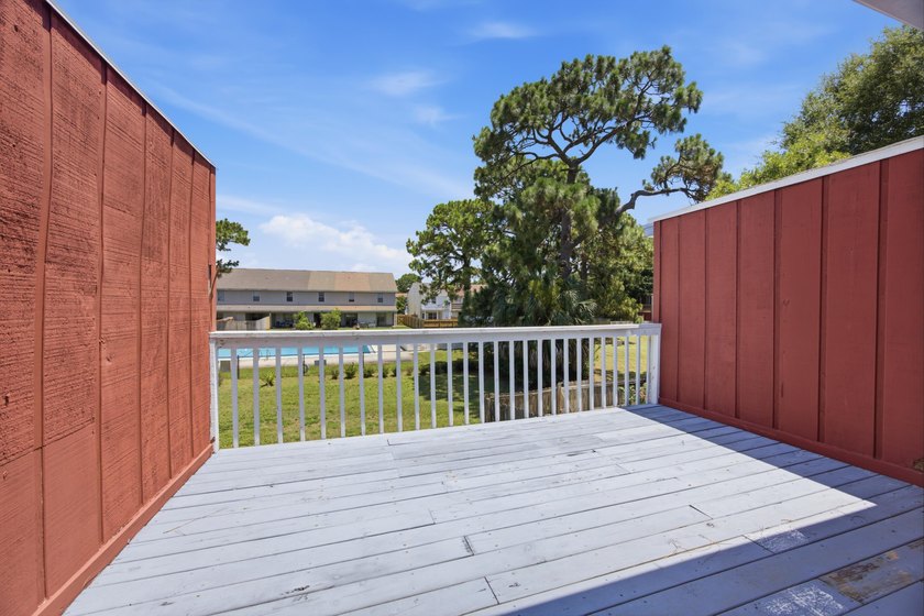Townhouse price to sell...Located in Shalimar at 145 4th Avenue - photo 34