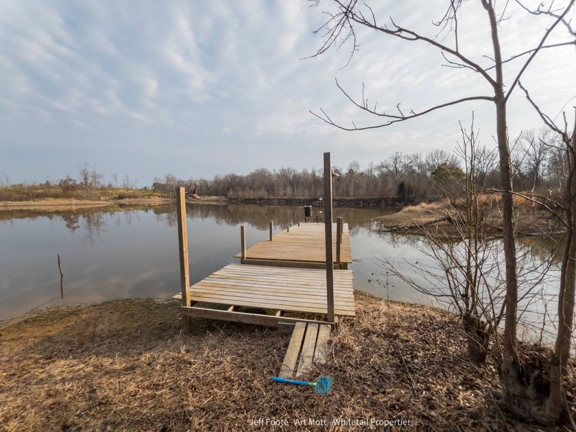 This 108+/- acre hunting and recreational property, located just - photo 9