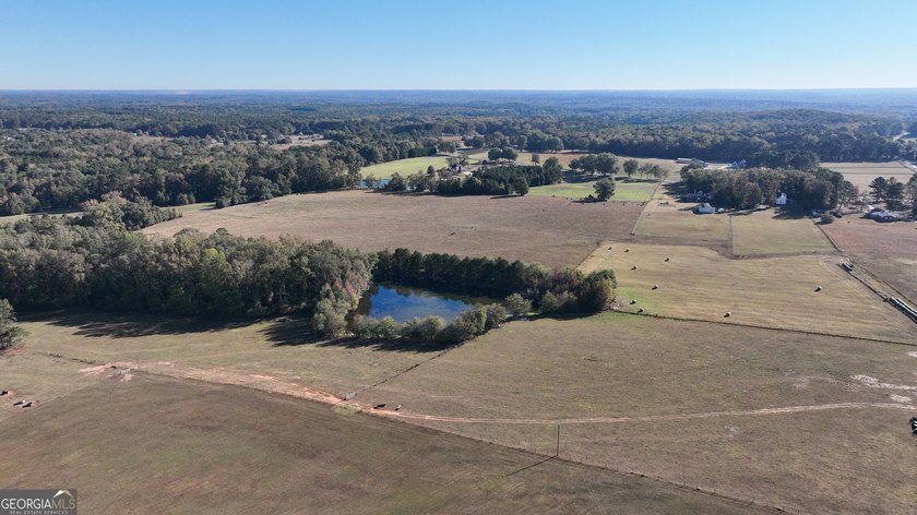 This property sits along one of the most peaceful stretches of - photo 17
