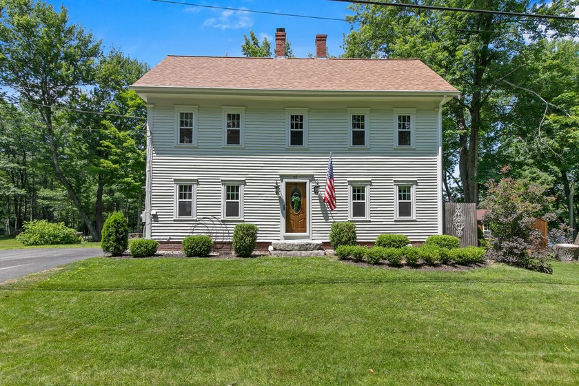 Welcome to a rare opportunity along the desirable Saco River in - photo 3
