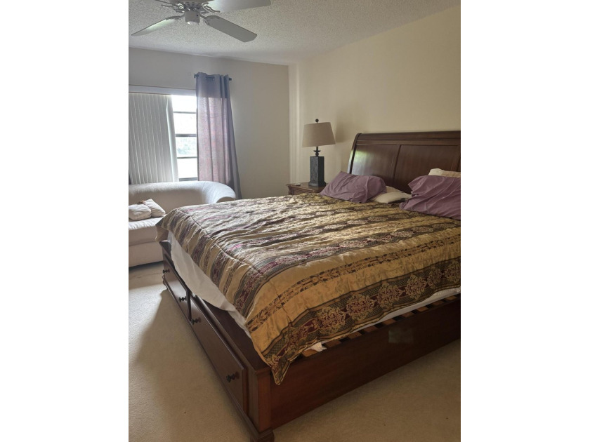 2 bed/ 2 bath plus den condo in Pristine Pines of Boca Lago - photo 7