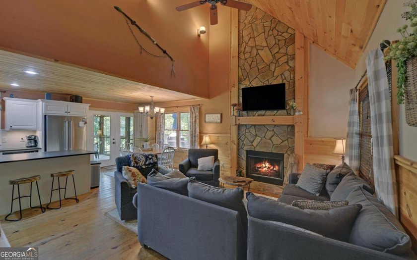 79 Clarimonte Pt offers the perfect combination of lake living - photo 7