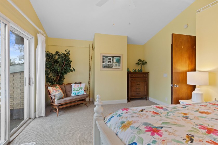 Seize The Opportunity! MOVE IN &amp; ENJOY! LARGE 4-BDRM 3-BATH - photo 25