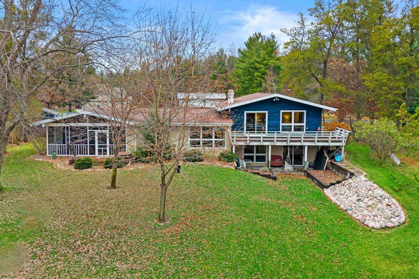 Seize The Opportunity! MOVE IN &amp; ENJOY! LARGE 4-BDRM 3-BATH - photo 49