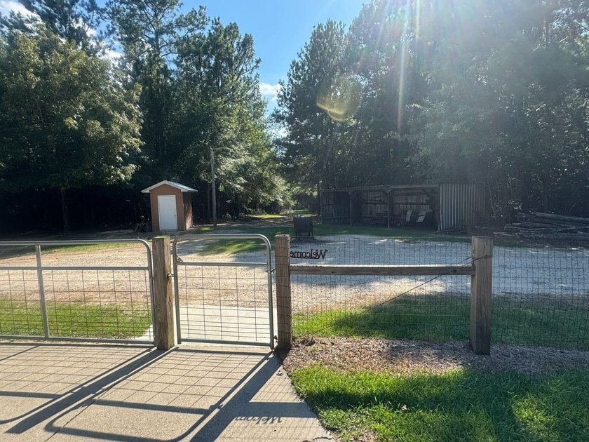 Ole Bay Fox Pen Ole Bay Fox Pen represents a rare opportunity to - photo 15