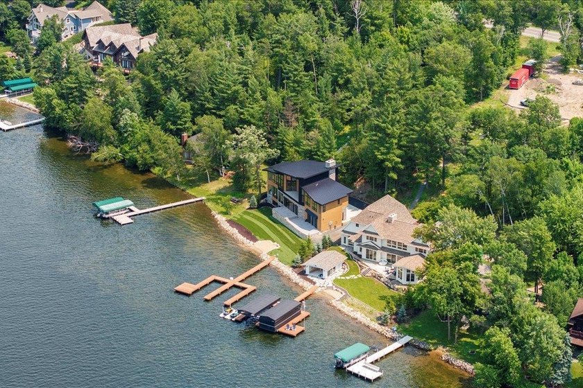 Welcome to Your Stunning New Lake Home on Highly Sought After - photo 7