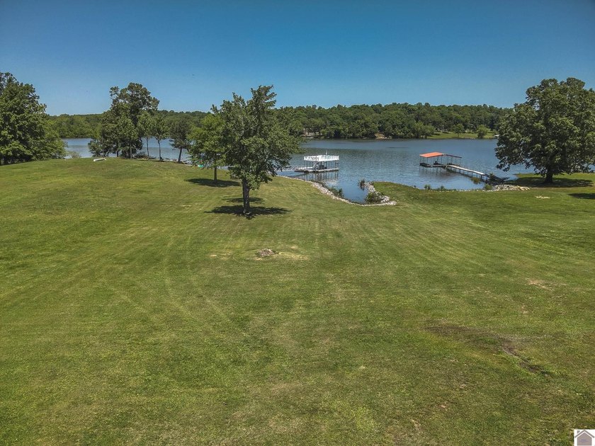 Located in Malcolm Creek on Kentucky Lake in Benton, KY, this - photo 14