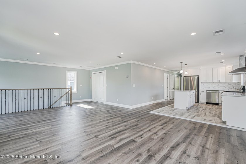 Welcome to 72 Goodall Street, a stunning home in one of Staten - photo 11