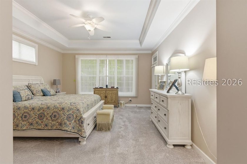 Nestled on a quiet cul-de-sac in the highly desirable community - photo 23