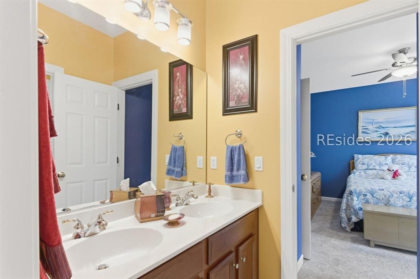 Nestled on a quiet cul-de-sac in the highly desirable community - photo 29