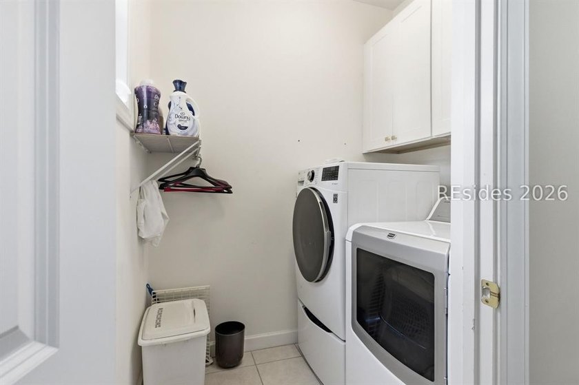 Nestled on a quiet cul-de-sac in the highly desirable community - photo 34