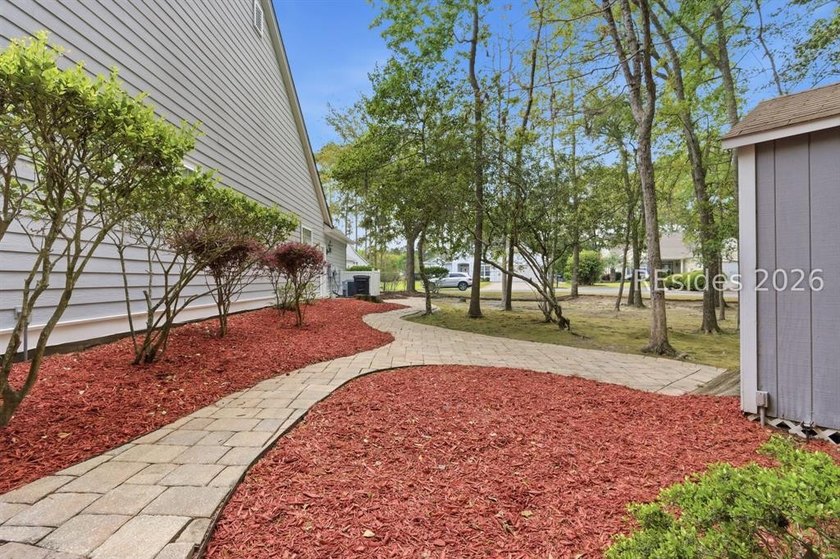 Nestled on a quiet cul-de-sac in the highly desirable community - photo 39