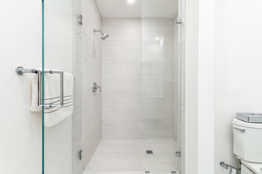 Rarely available South facing 2 bedroom with 2 baths that has - photo 11