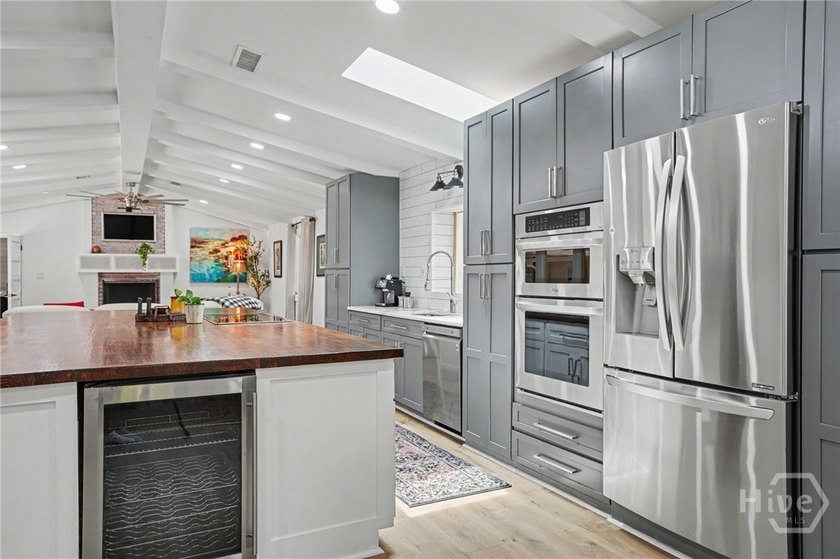 Welcome to 2 Senauki Lane - a beautifully updated, light-filled - photo 15