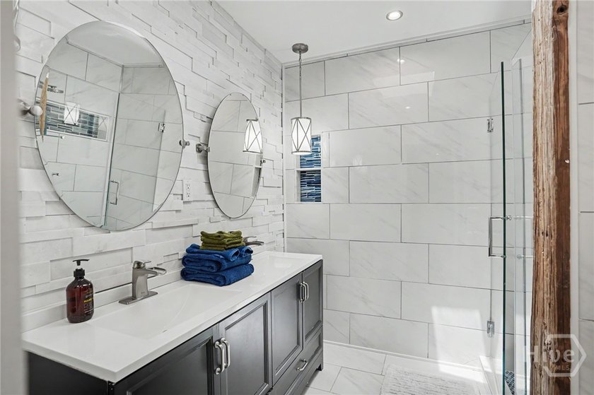 Welcome to 2 Senauki Lane - a beautifully updated, light-filled - photo 21