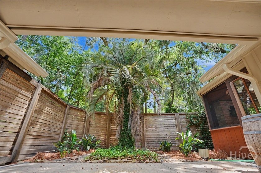 Welcome to 2 Senauki Lane - a beautifully updated, light-filled - photo 31
