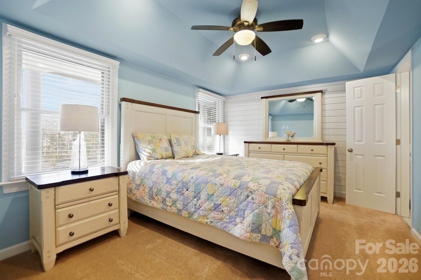 Escape the ordinary. Embrace the lake. This Charleston-inspired - photo 39