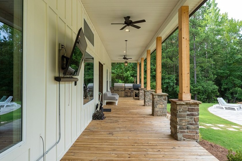 Nestled on 7 breathtaking acres in Putnam County, this - photo 12