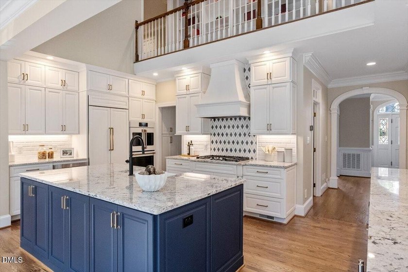 Elegance and modern luxury converge in this exceptional Harold - photo 15